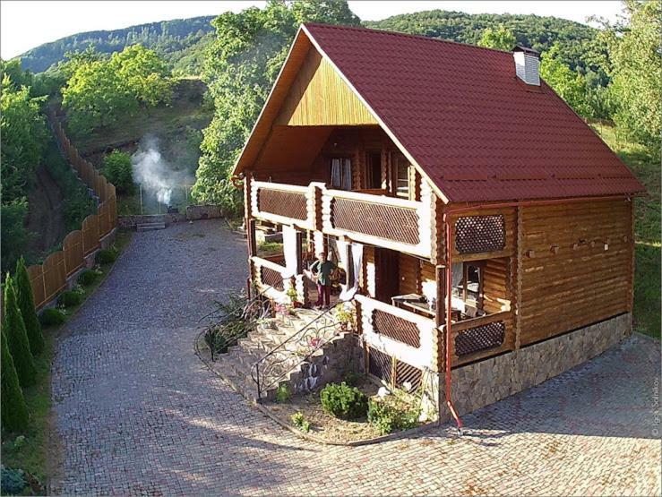 Творча Садиба Svaljava Exteriör bild
