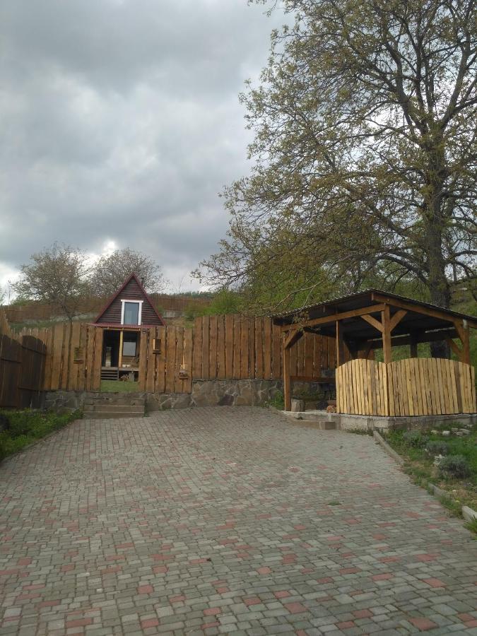 Творча Садиба Svaljava Exteriör bild
